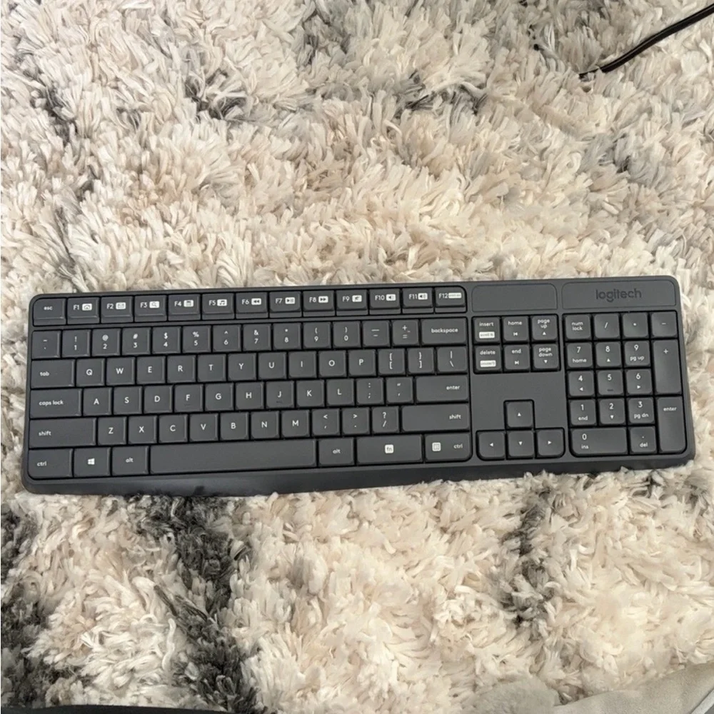 Logitech Wireless Keyboard in Dark Gray K235 model